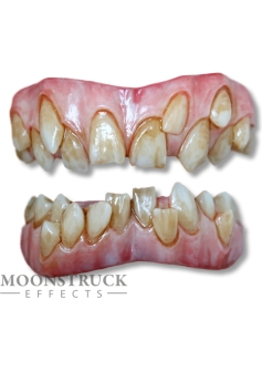 Mormo Teeth